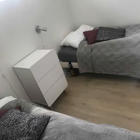 Bed and Breakfast Hilmors 3*